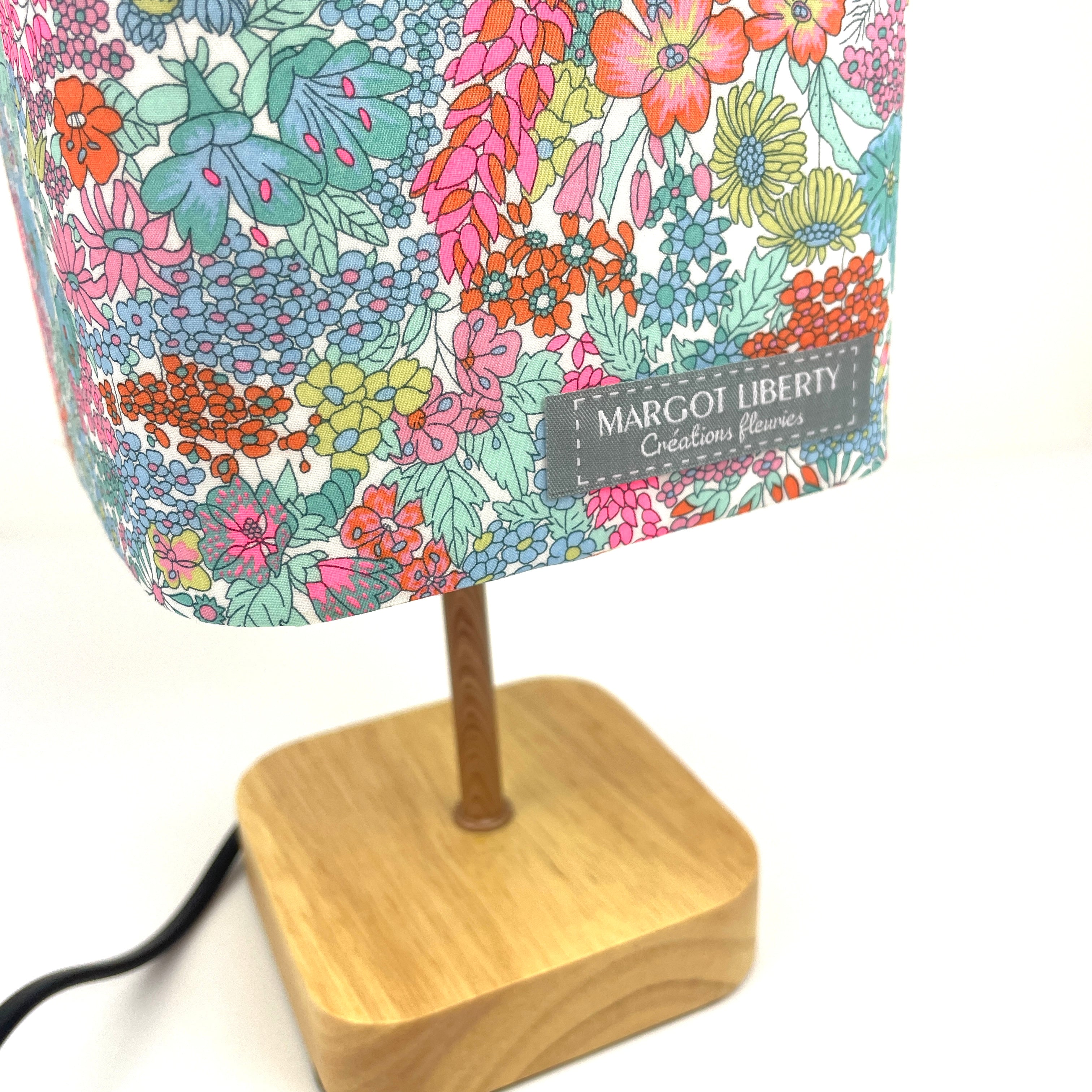 Lampe Liberty "Margaret Annie Vahiné Fluo"
