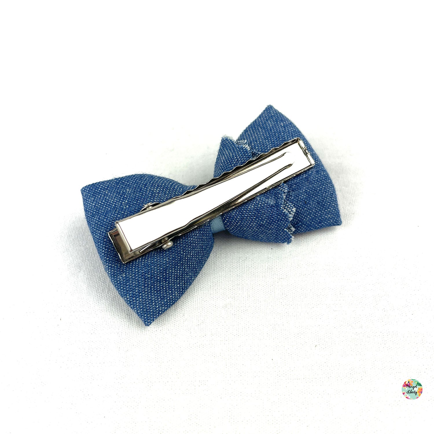 Barrette Jean