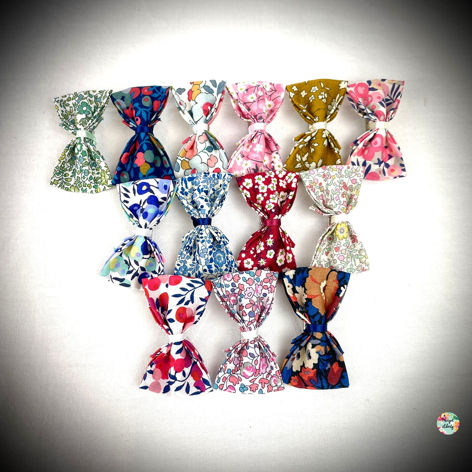 Lot n°1 "Liberty of London" 13 barrettes