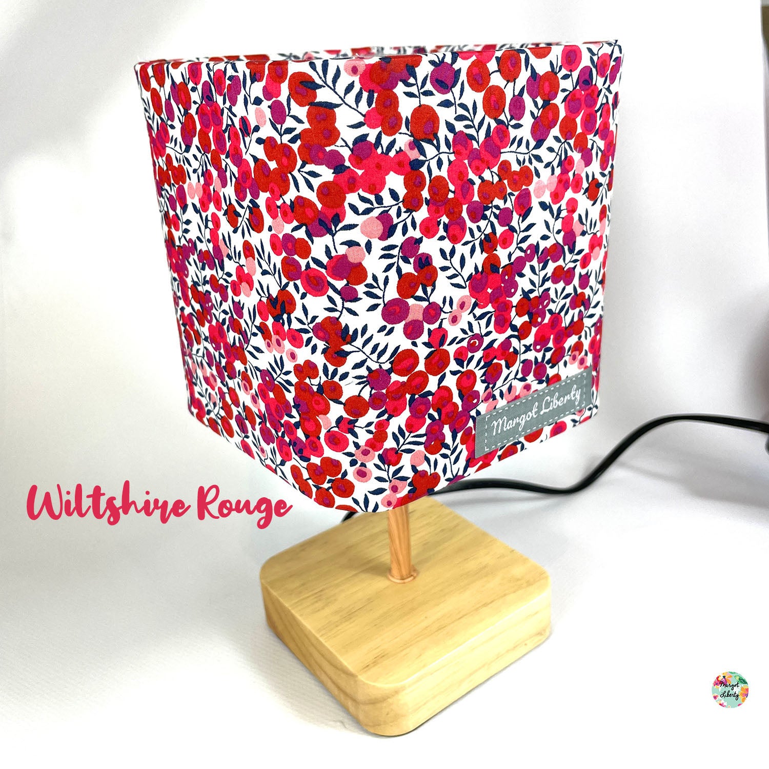 Lampe Liberty Wiltshire rouge
